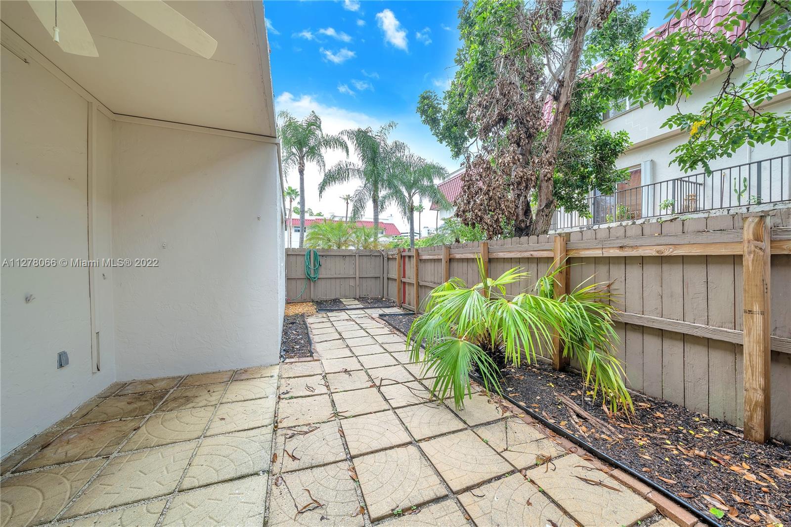 8650 SW 67th Ave Unit: 1010