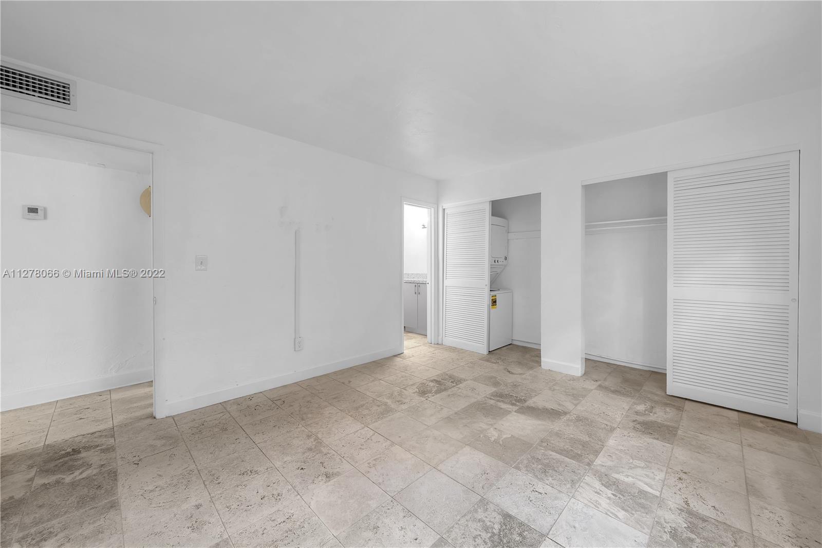 8650 SW 67th Ave Unit: 1010