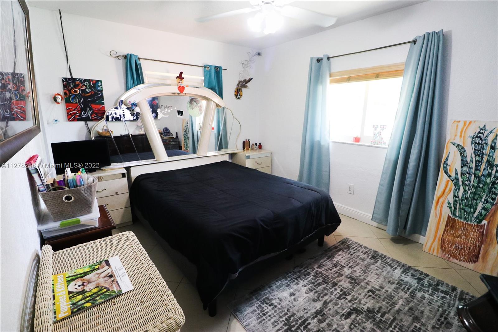 3085 NW Flagler Ter