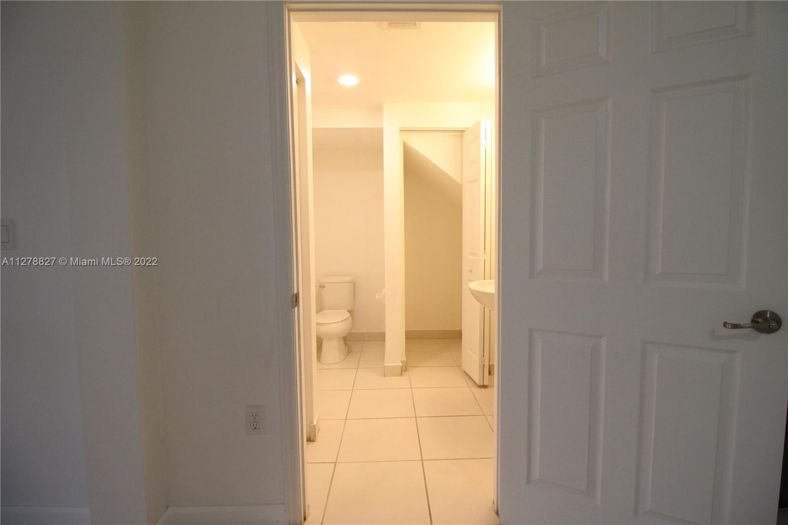 9306 W 34th Ct Unit: 9306