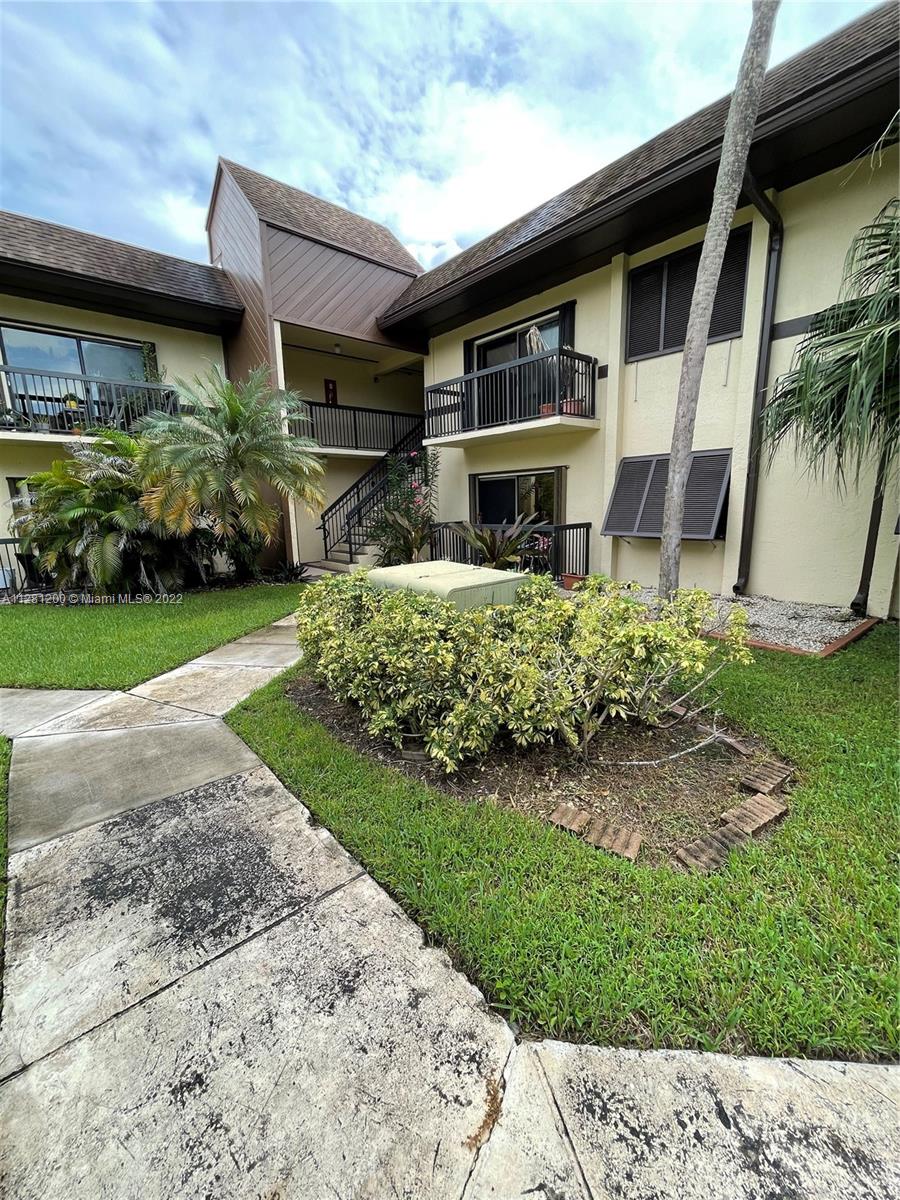 7965 SW 86th St Unit: 103