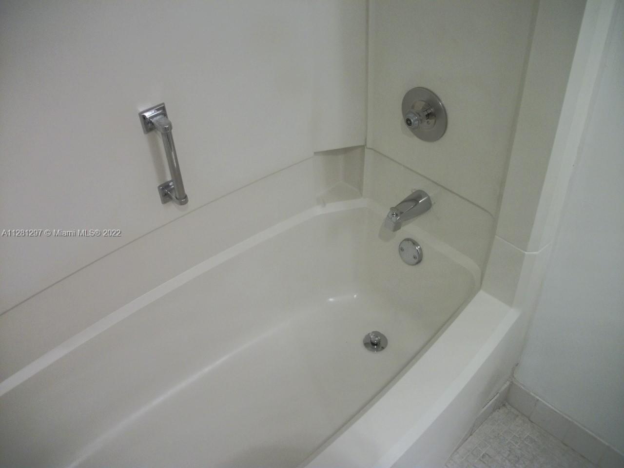 14301 N Kendall Dr Unit: 312B