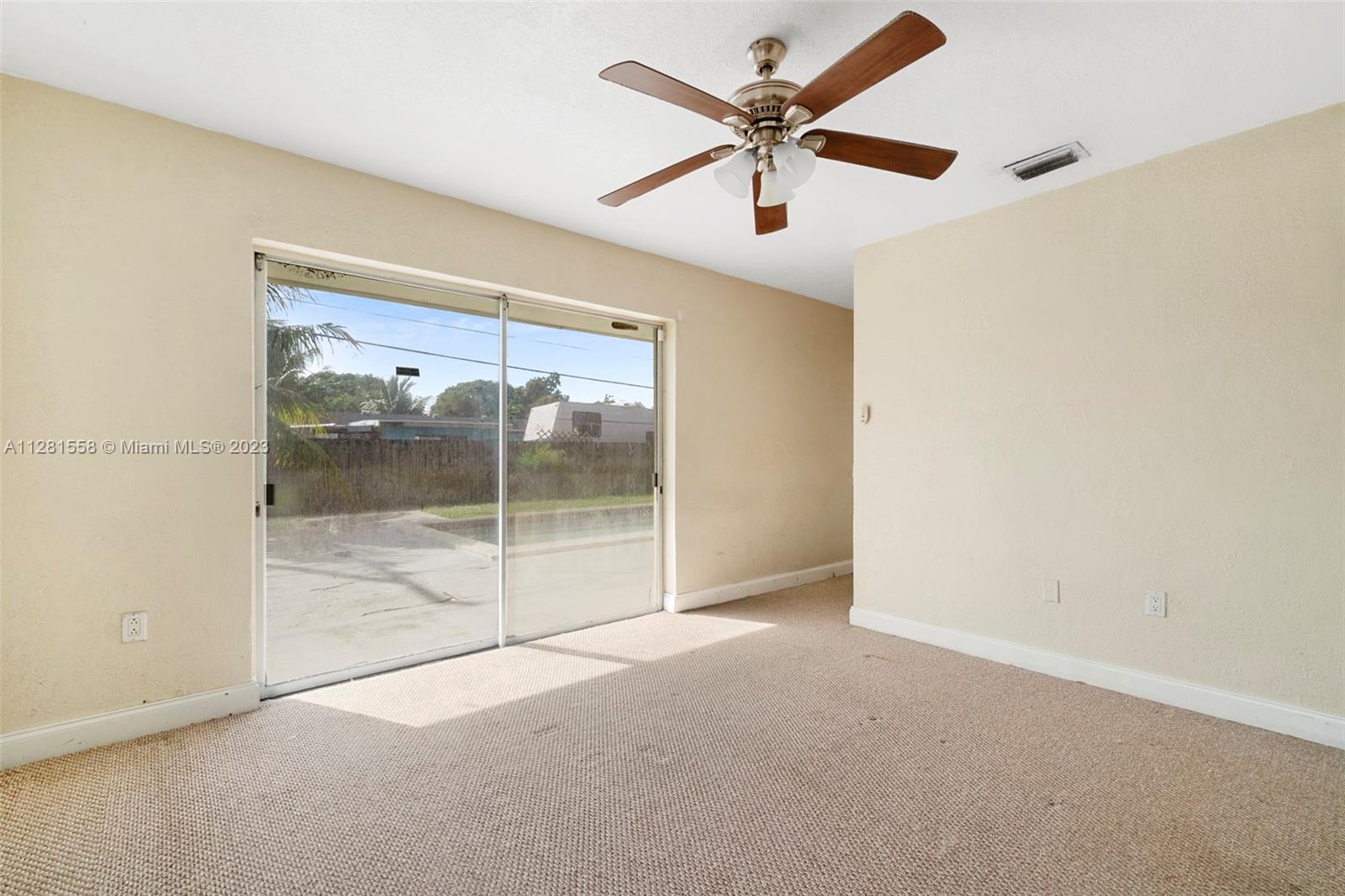 1250 NW 179th Ter