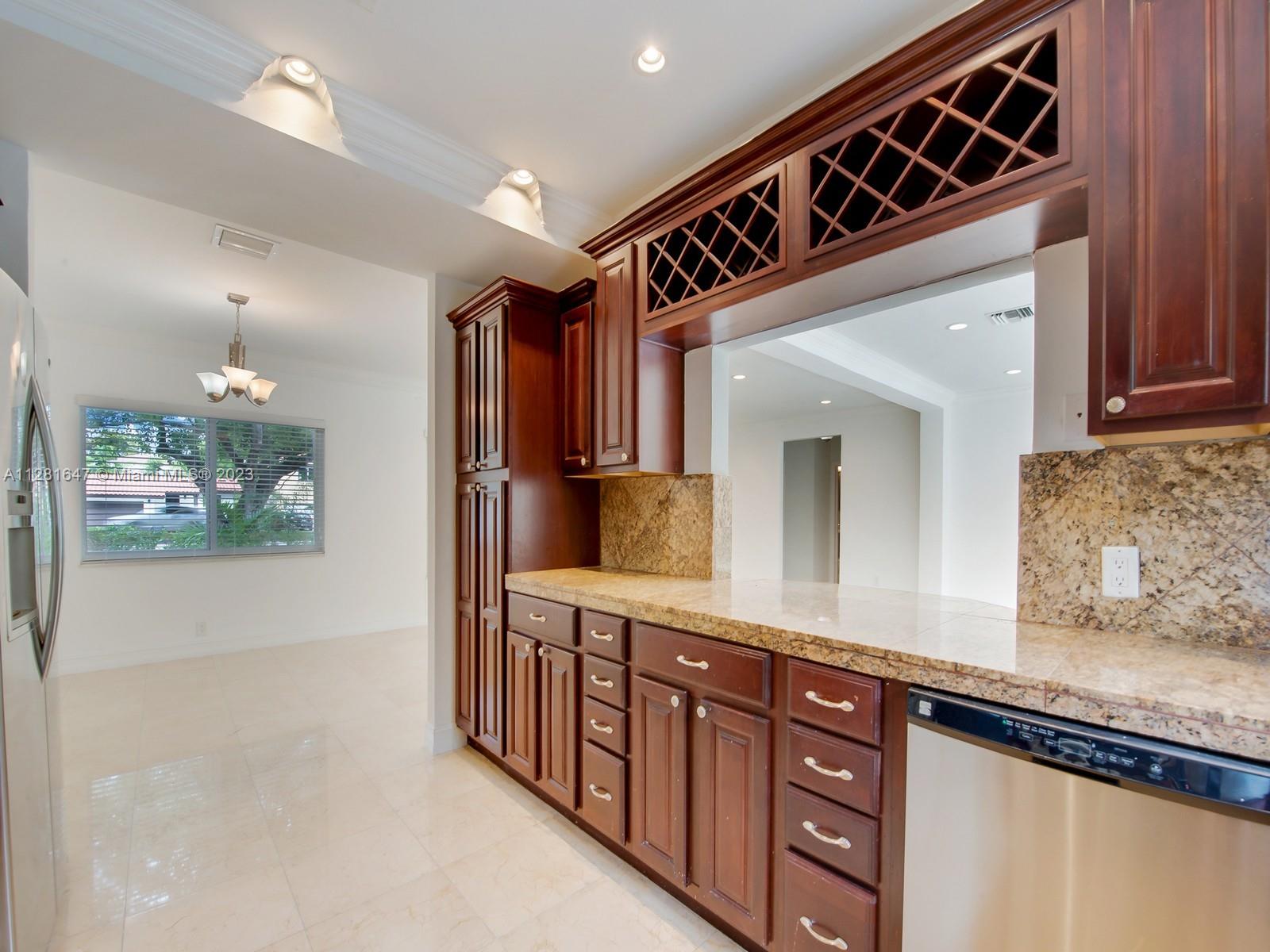 1410 Bird Rd