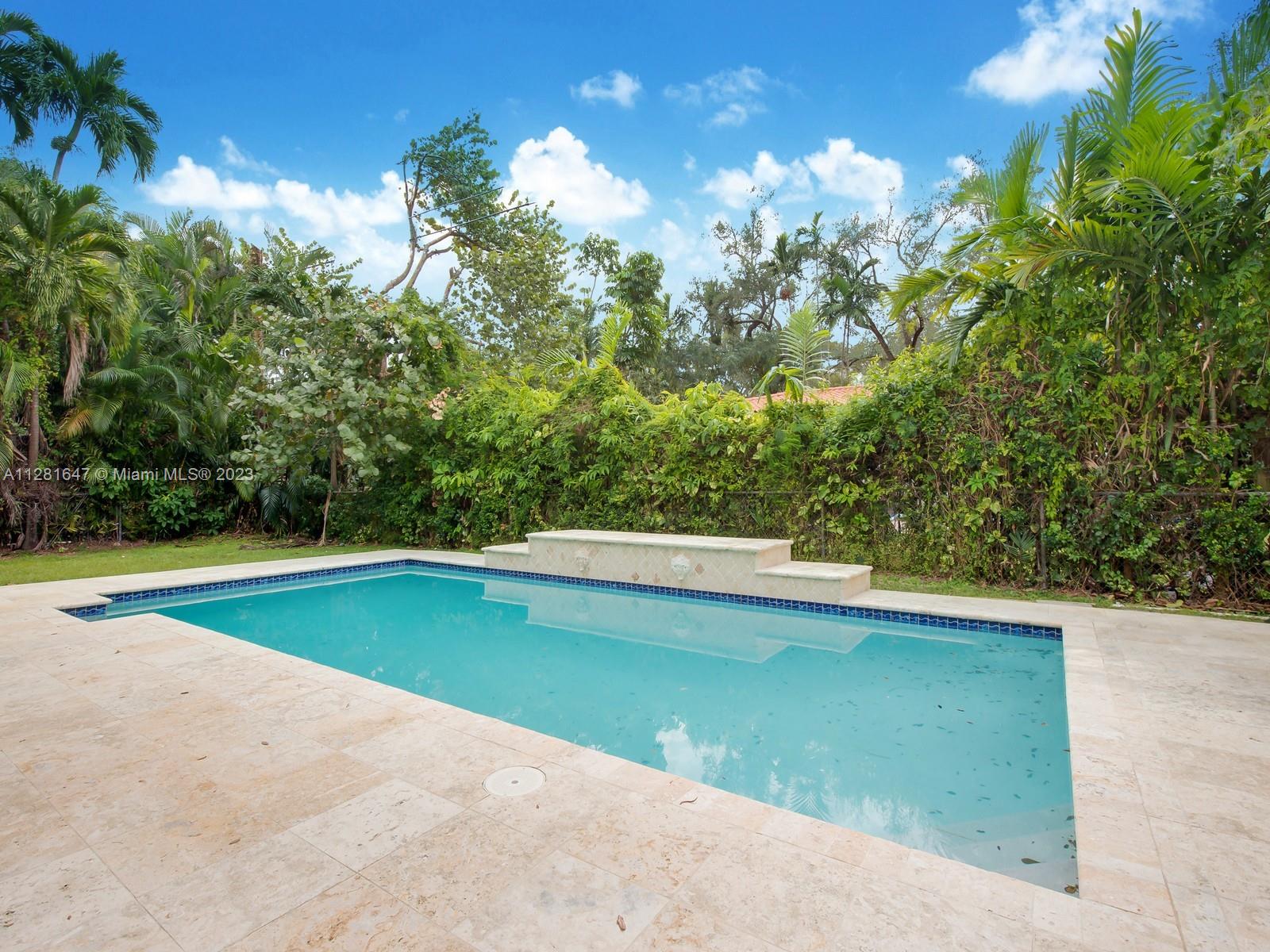 1410 Bird Rd