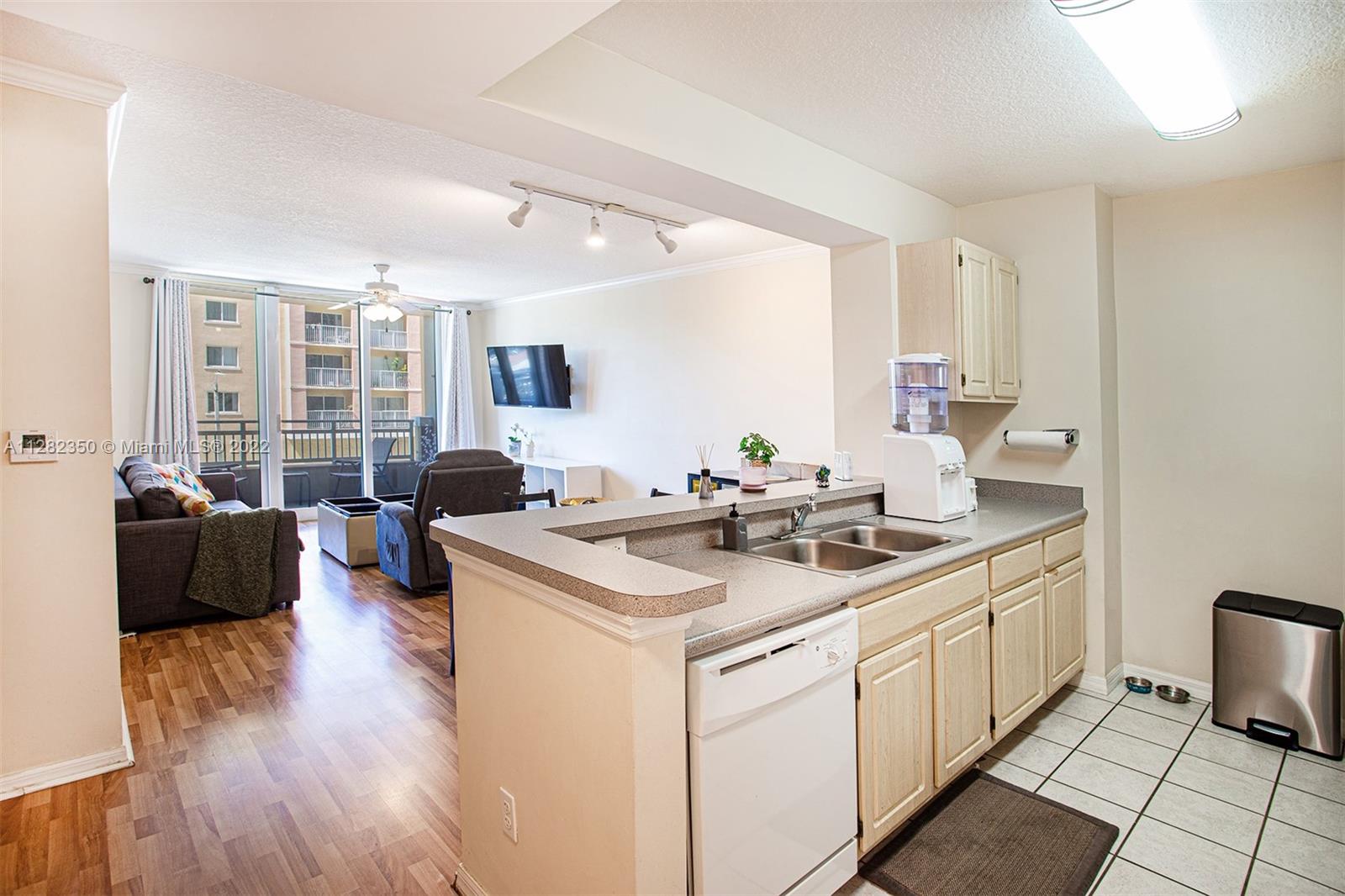 2665 SW 37th Ave Unit: 302