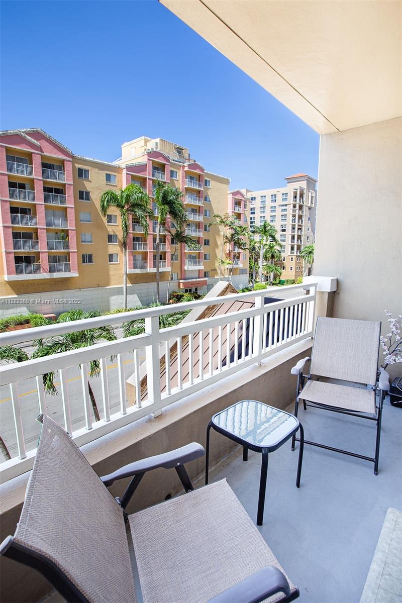 2665 SW 37th Ave Unit: 302