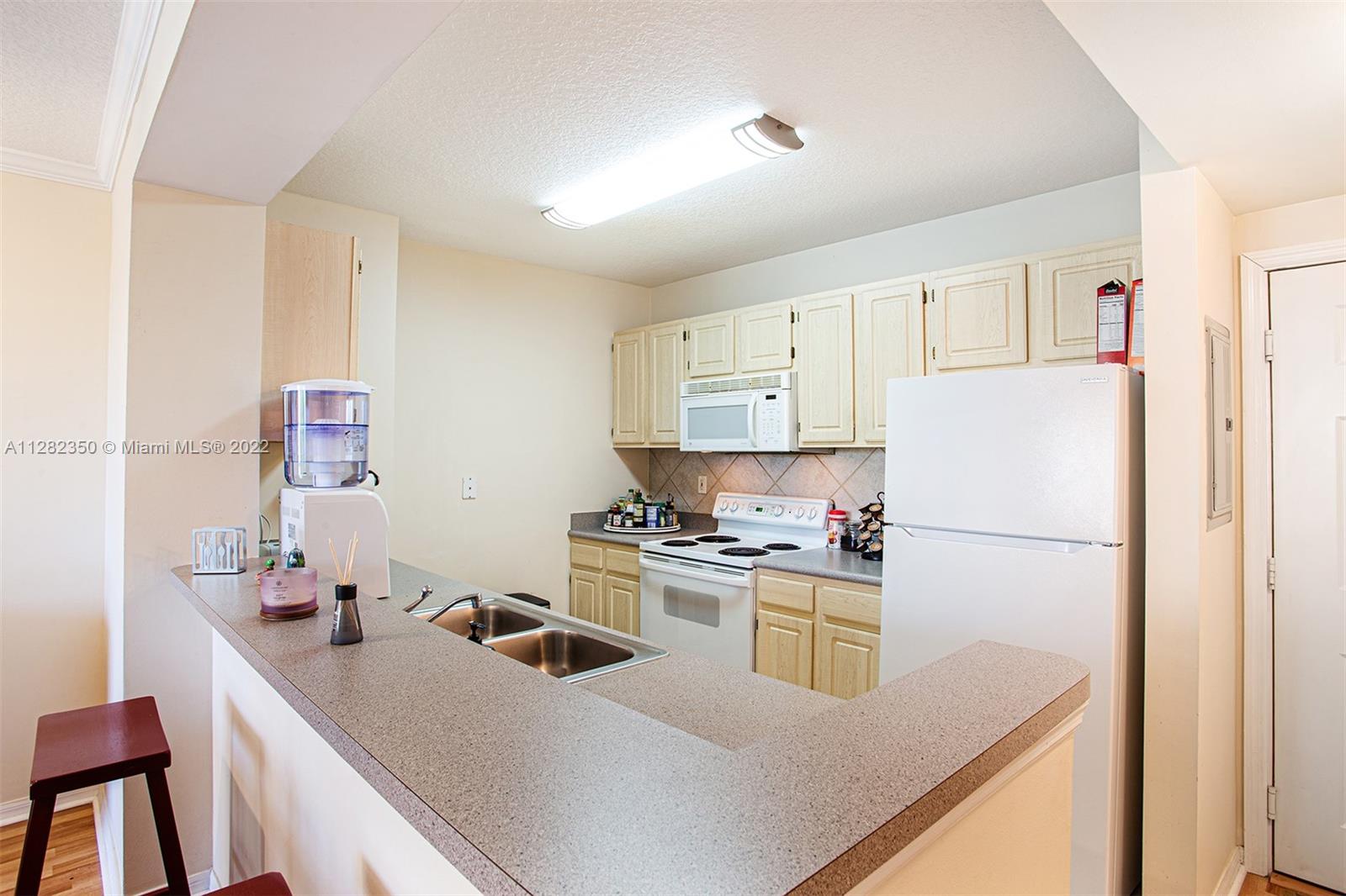 2665 SW 37th Ave Unit: 302