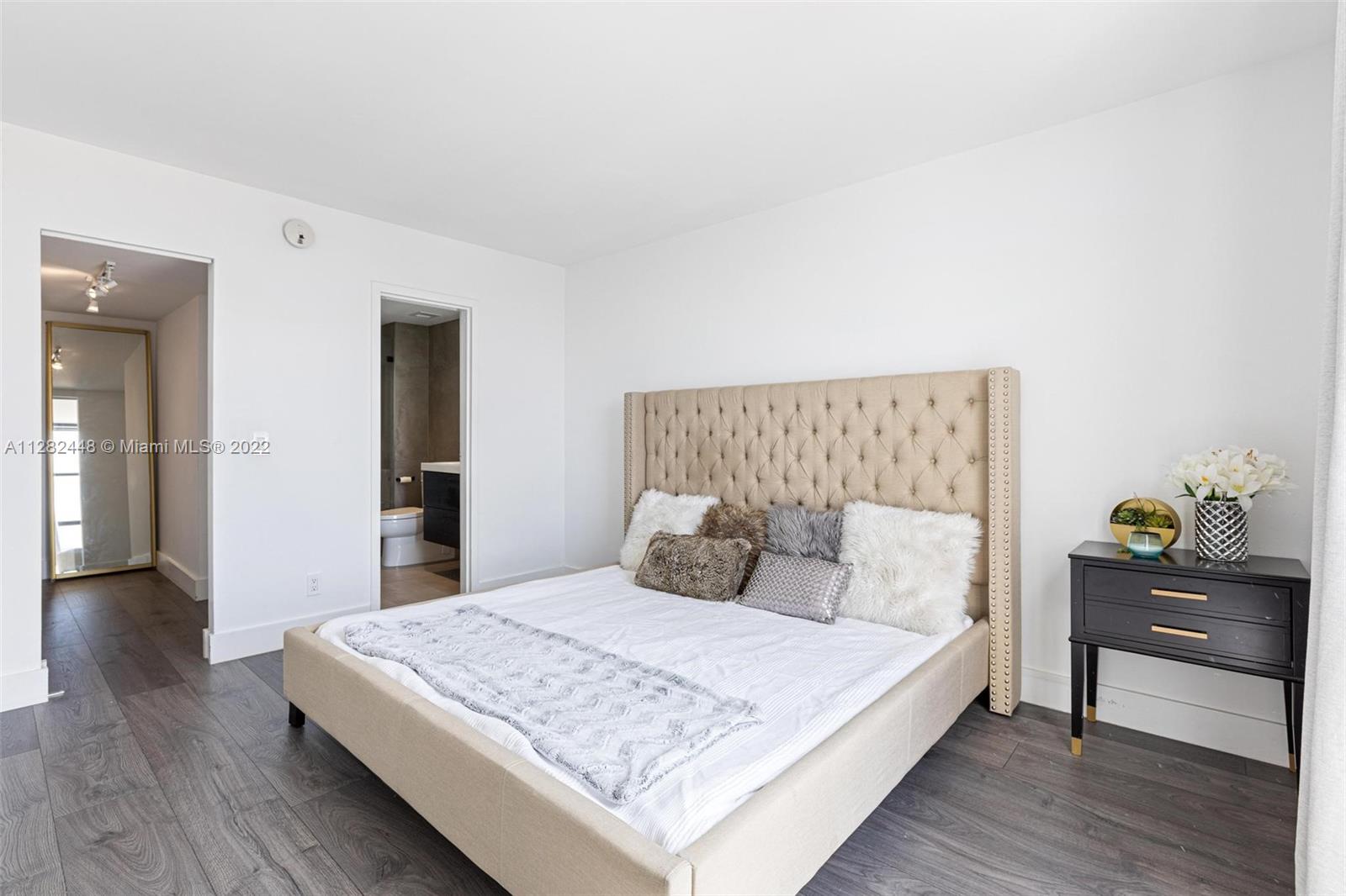 13499 Biscayne Blvd Unit: 808