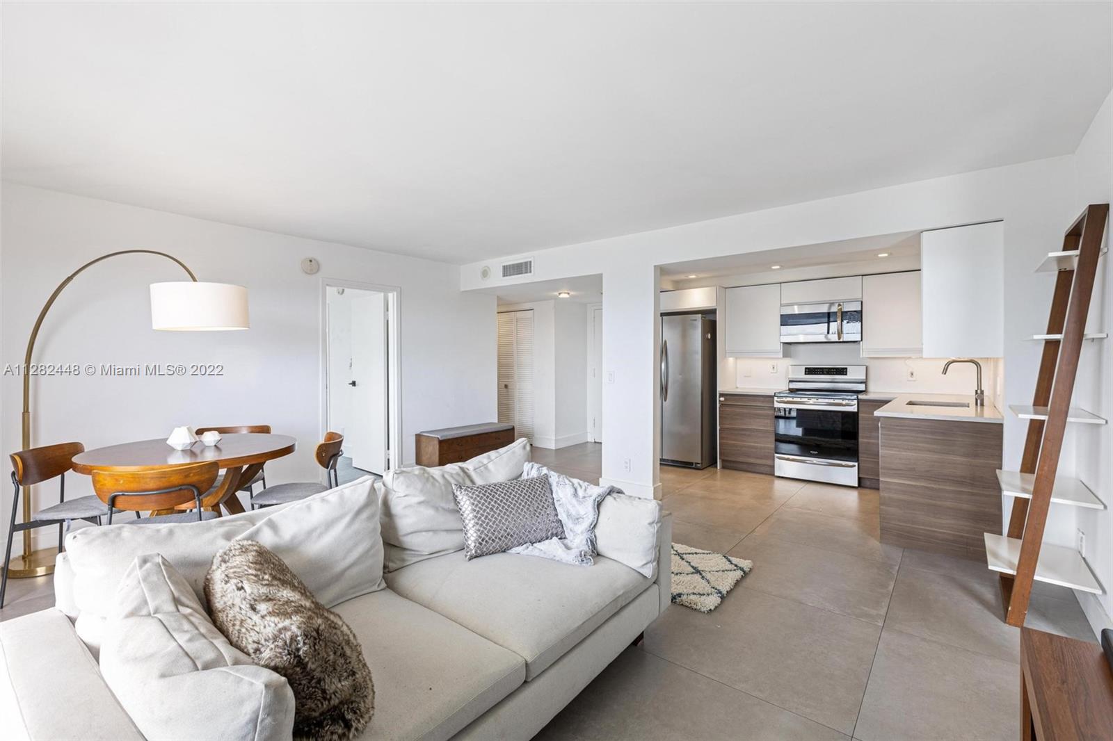 13499 Biscayne Blvd Unit: 808