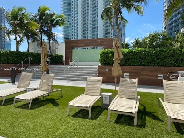 350 S Miami Ave Unit: 3712