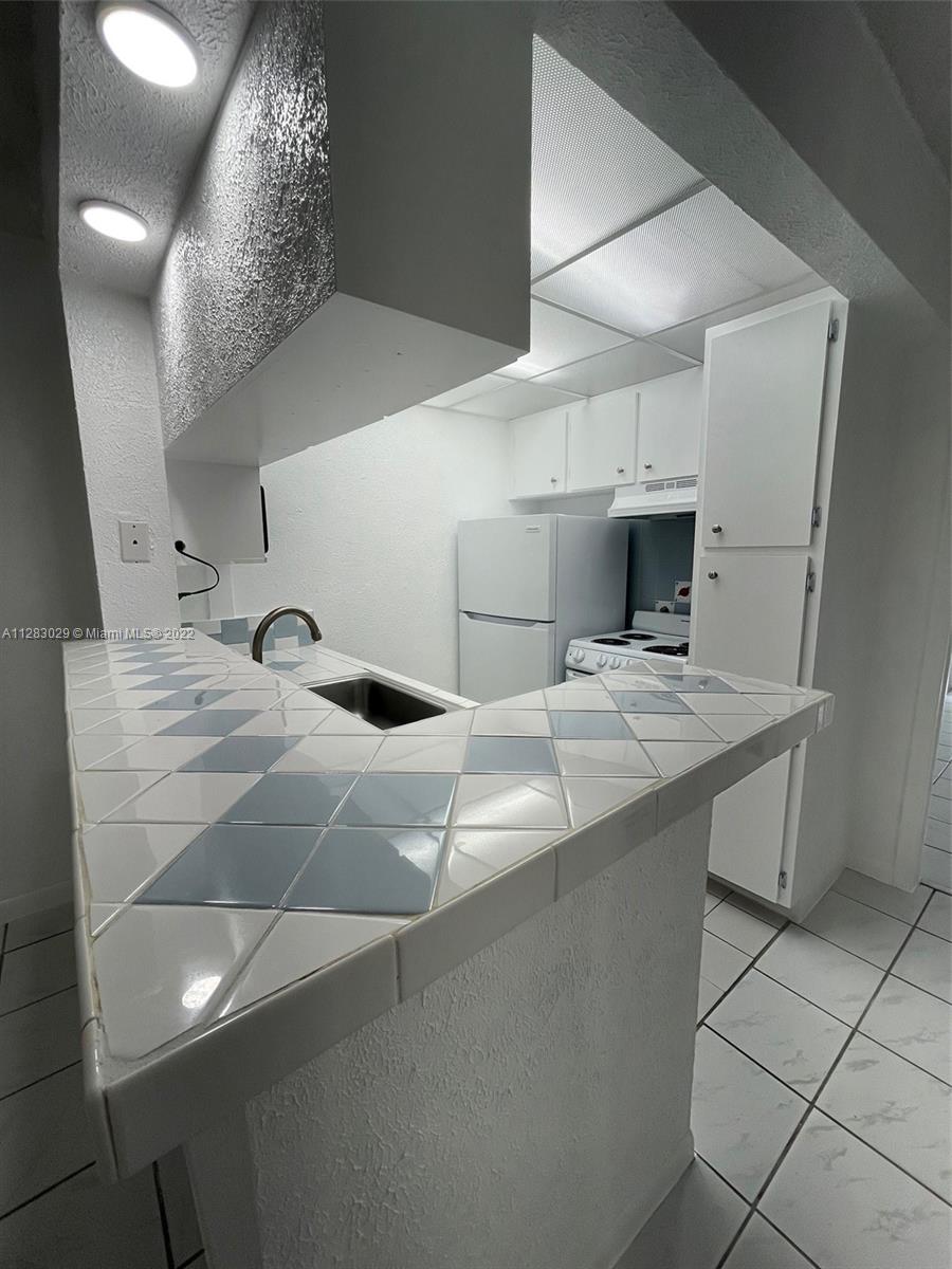 10832 SW 88th St Unit: U13