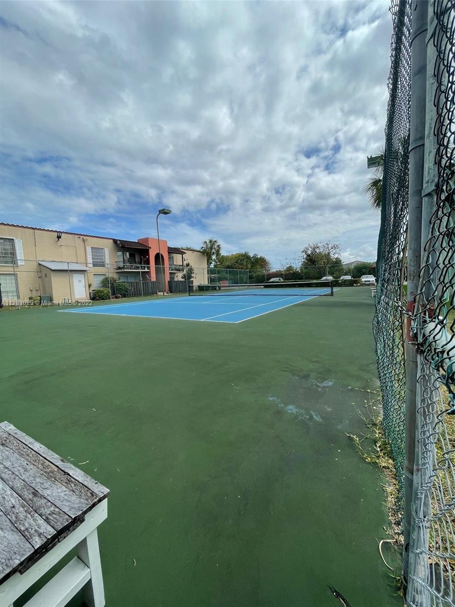 10832 SW 88th St Unit: U13