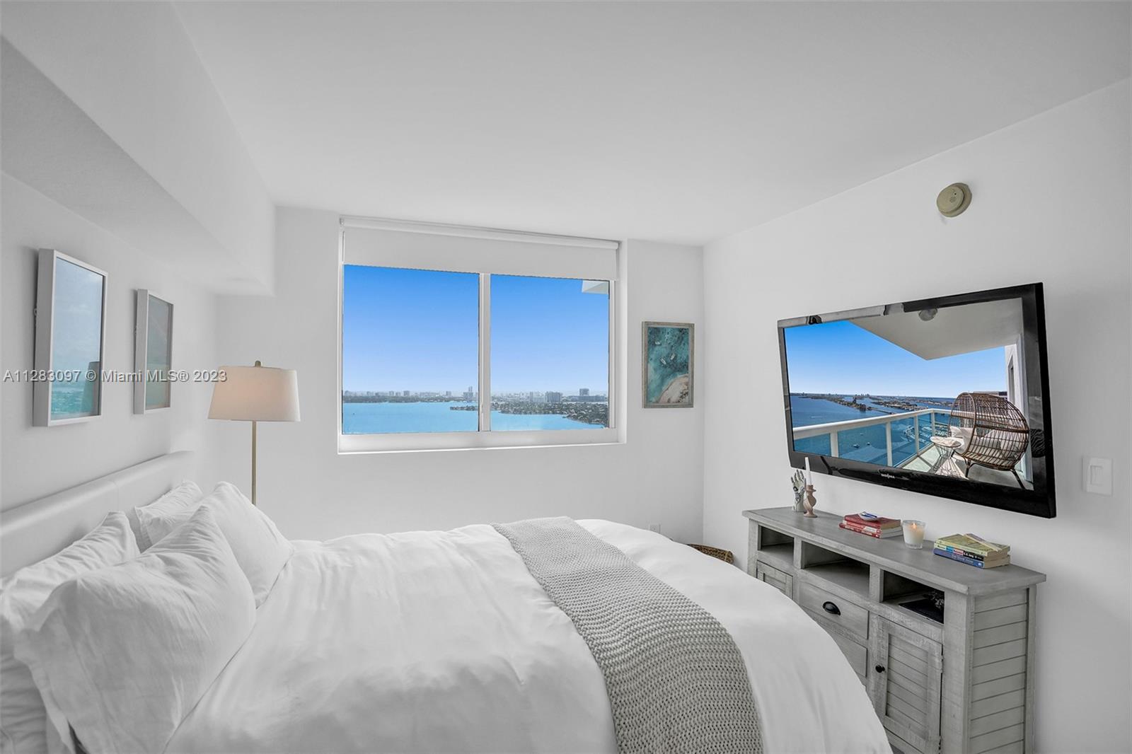 1800 N Bayshore Dr Unit: 3803