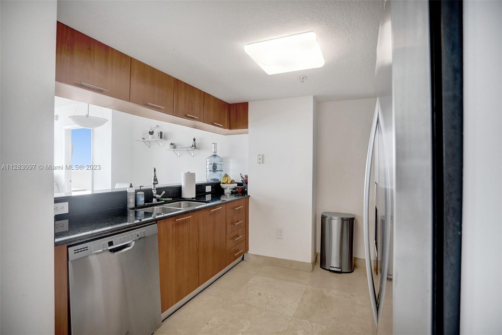 1800 N Bayshore Dr Unit: 3803