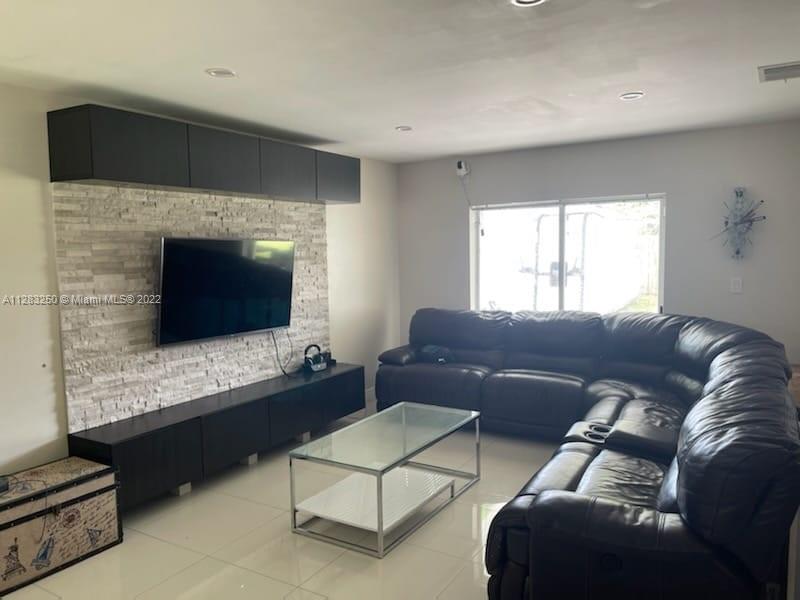 17958 SW 154th Ct Unit: 0