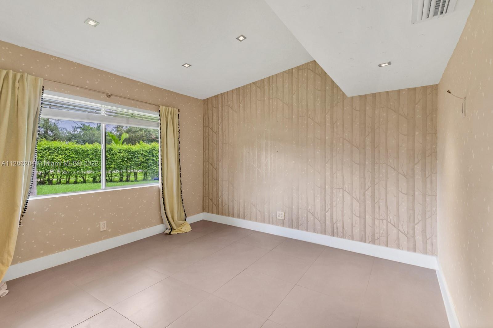 12401 SW 80th Ave Unit: 12401