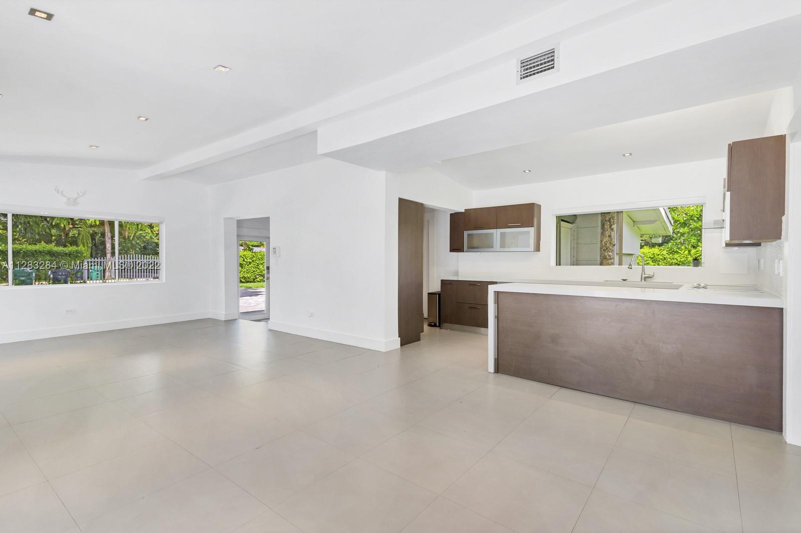 12401 SW 80th Ave Unit: 12401