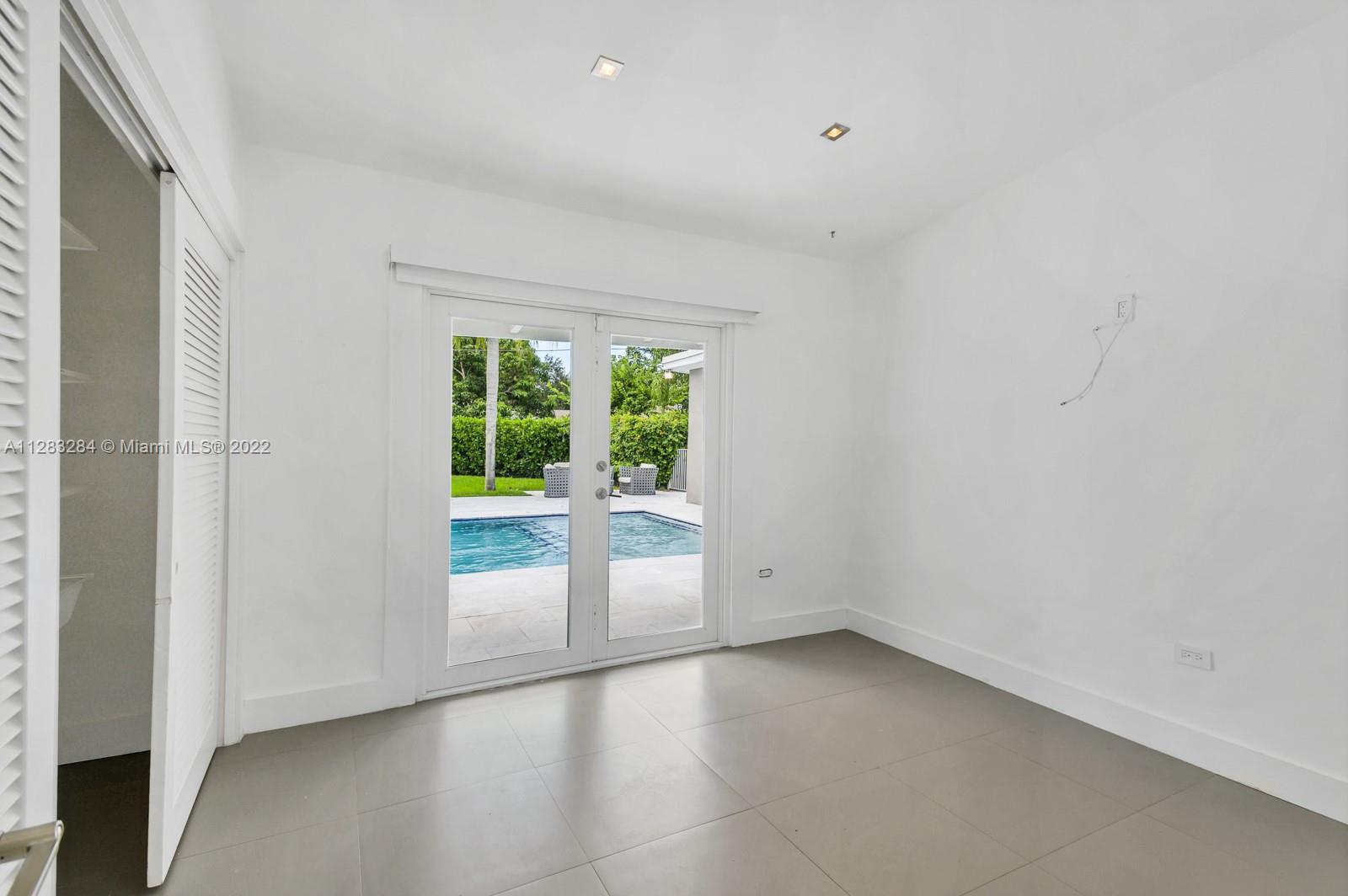 12401 SW 80th Ave Unit: 12401