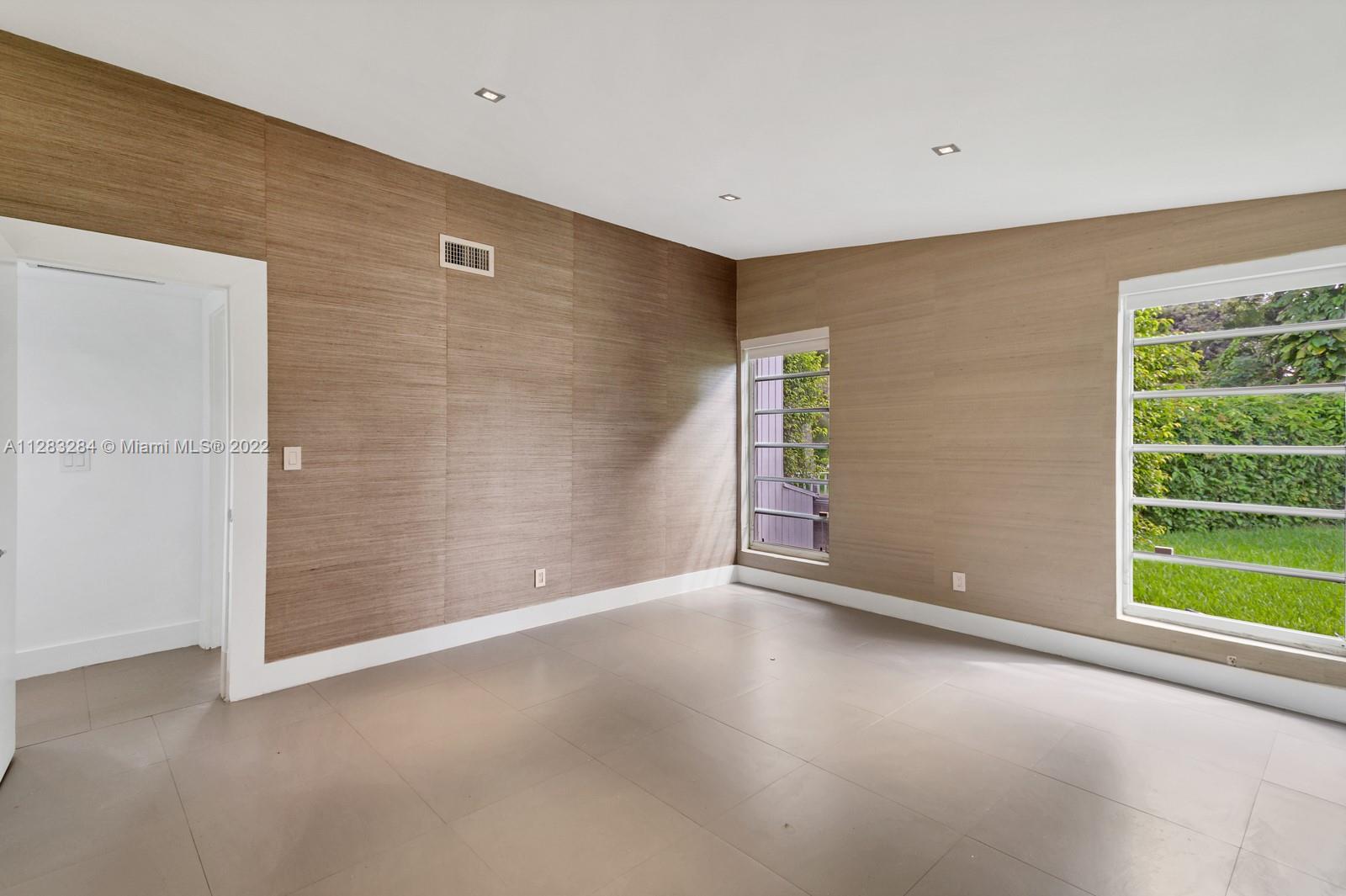 12401 SW 80th Ave Unit: 12401
