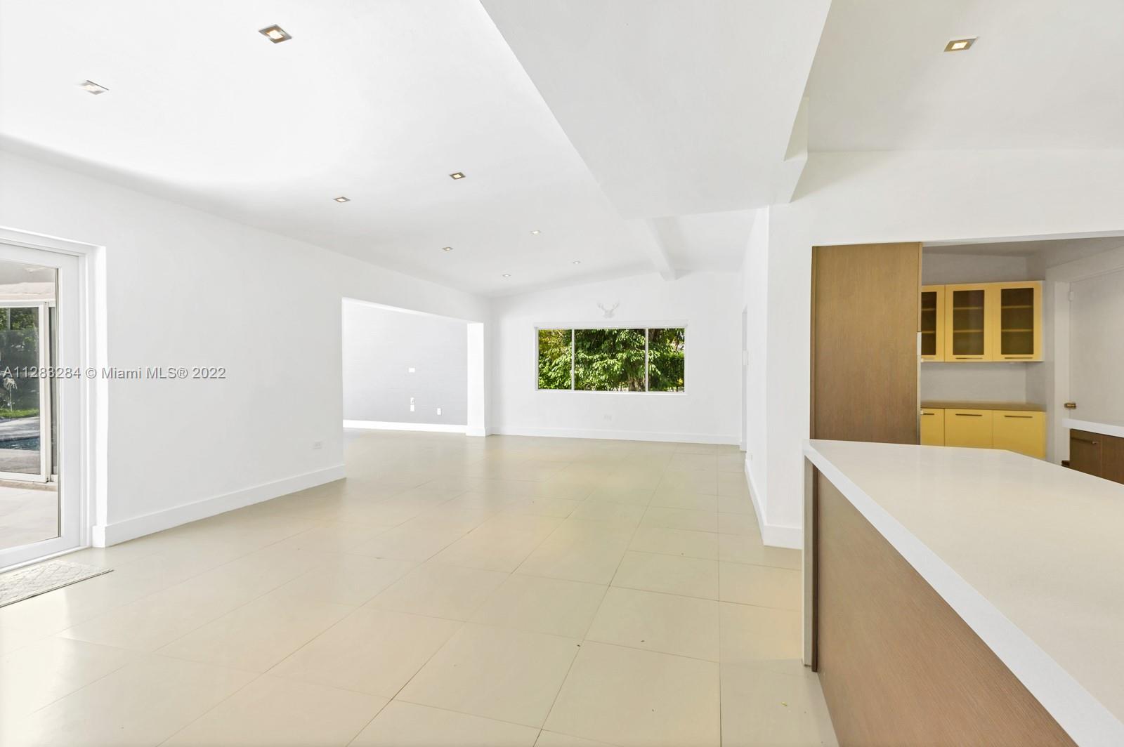 12401 SW 80th Ave Unit: 12401