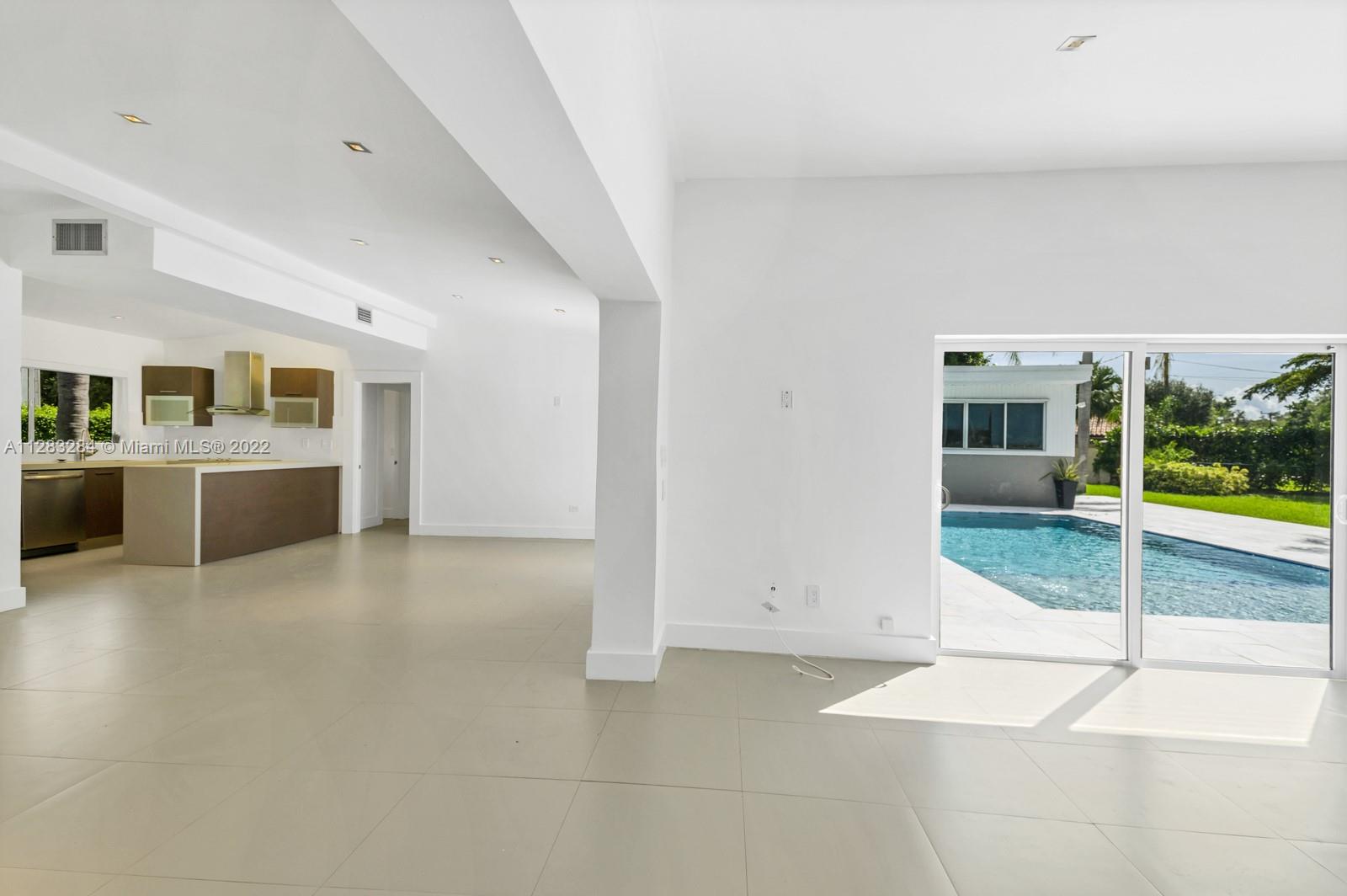 12401 SW 80th Ave Unit: 12401