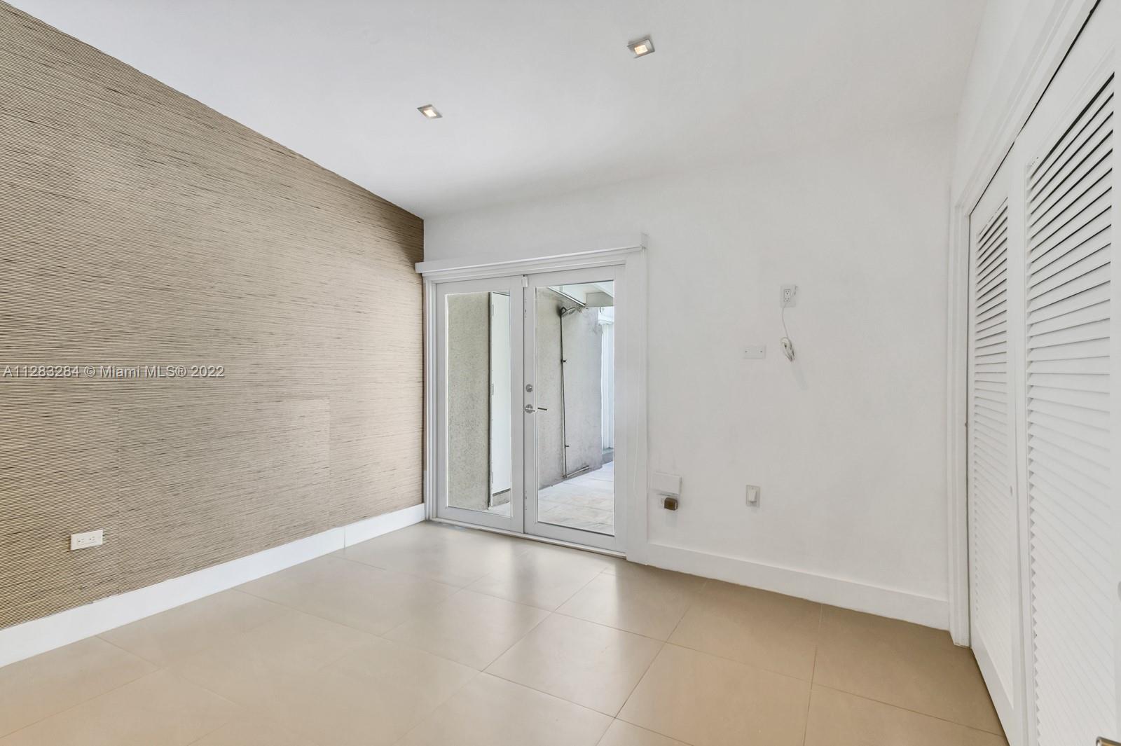 12401 SW 80th Ave Unit: 12401