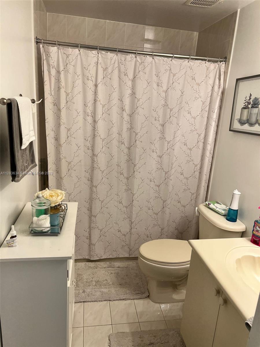 6440 NW 114th Ave Unit: 438