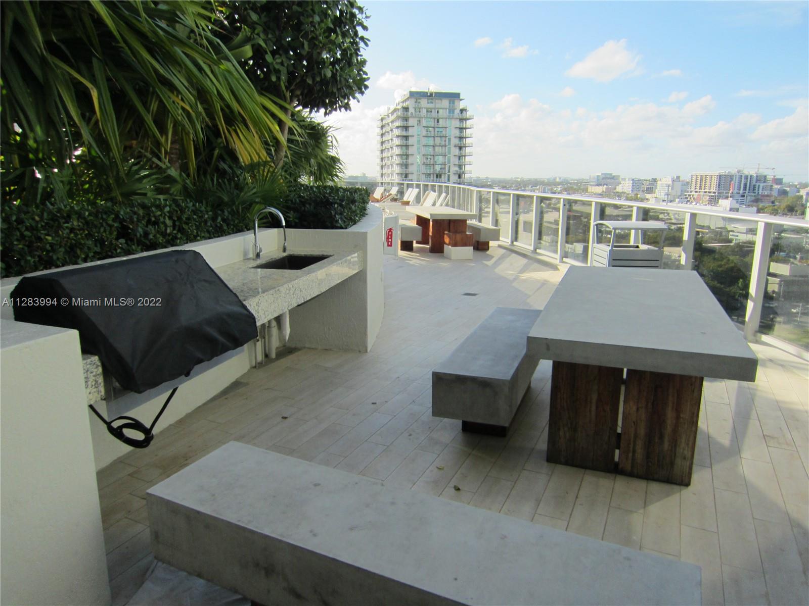 488 NE 18th St Unit: 1804