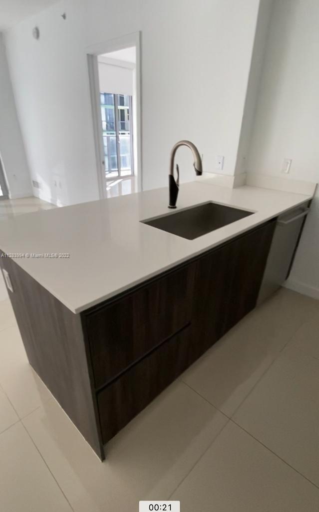 488 NE 18th St Unit: 1804