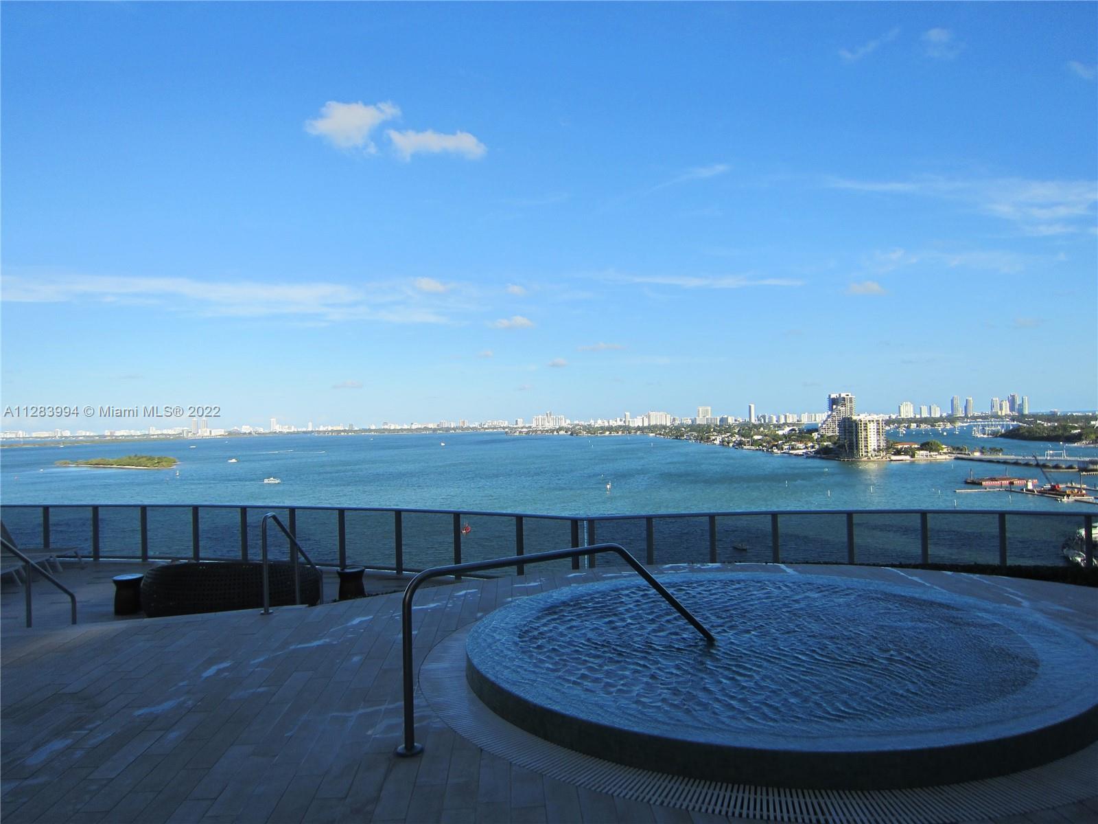 488 NE 18th St Unit: 1804