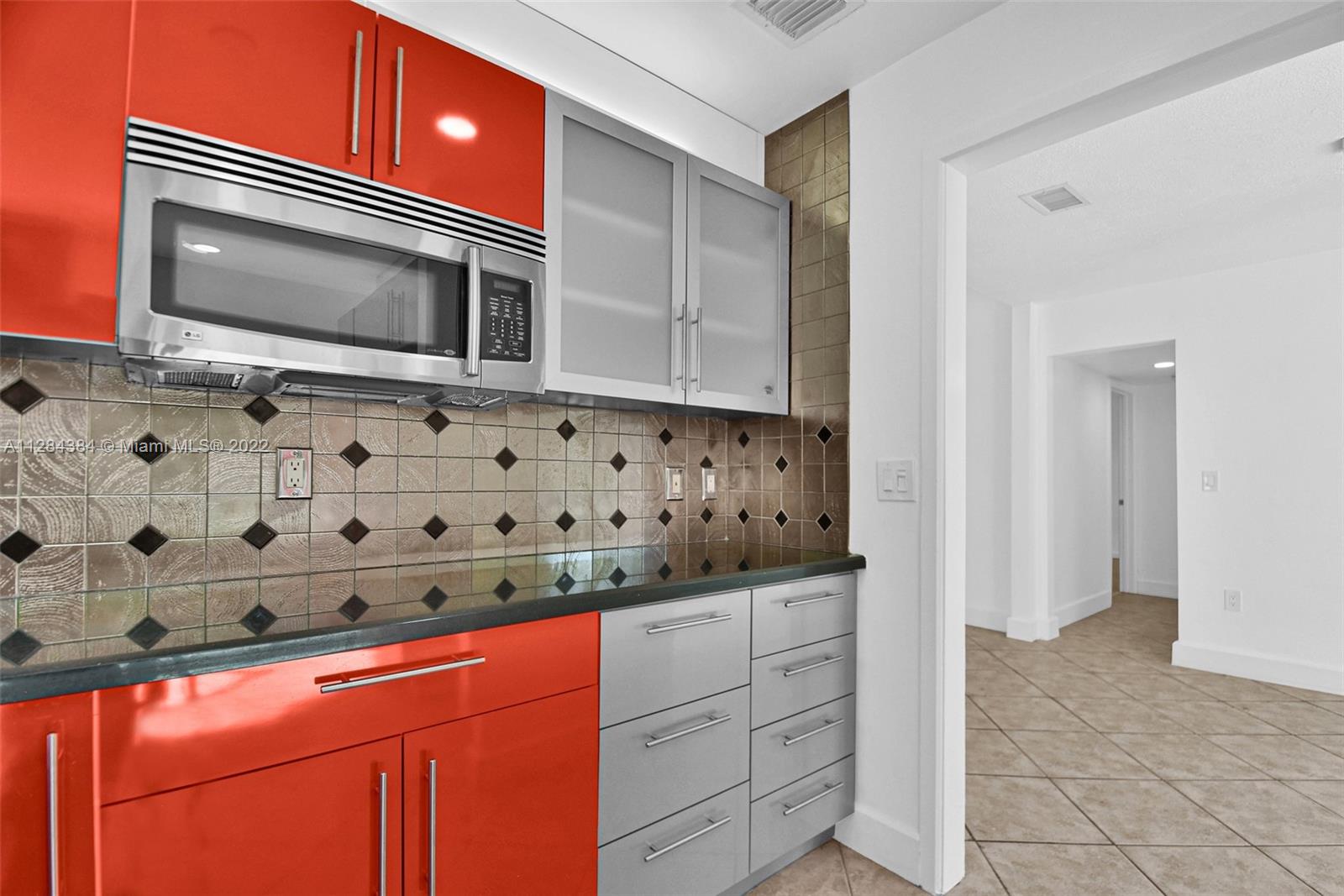 1034 NE 204th Ter
