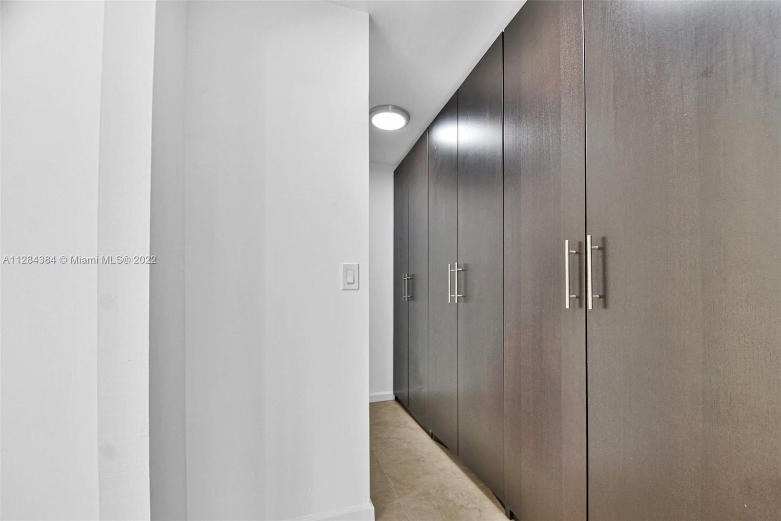 1034 NE 204th Ter