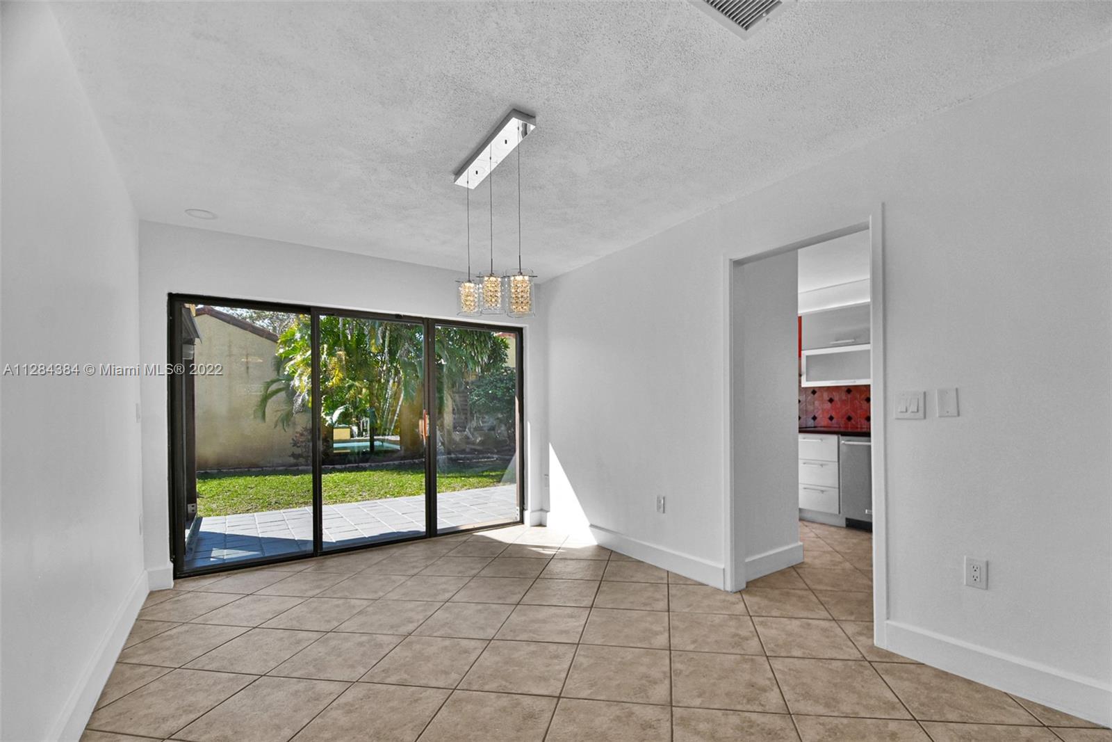 1034 NE 204th Ter