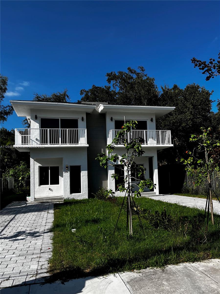 37 NW 70th St Unit: B