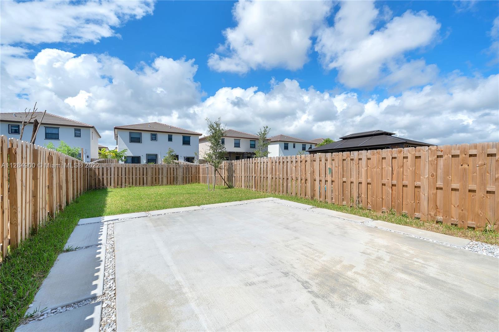 25246 SW 107th Ct Unit: 25246