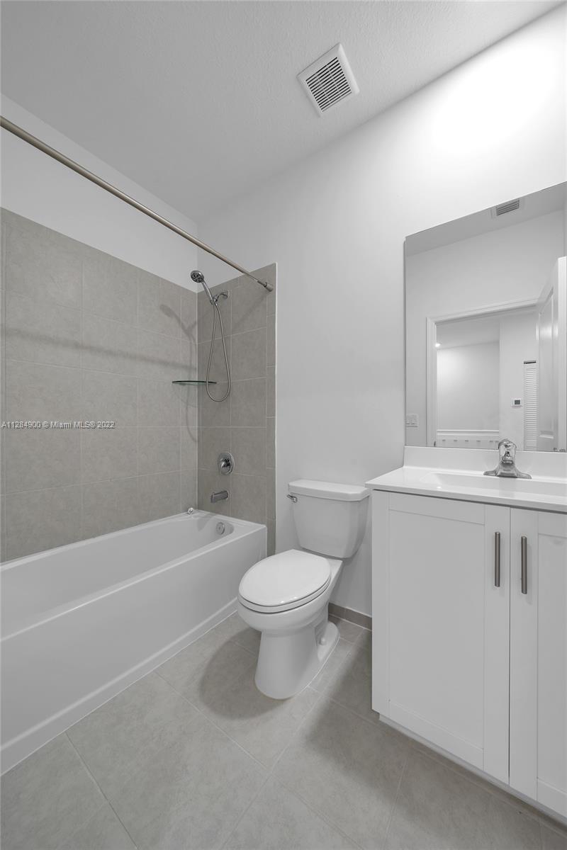 25246 SW 107th Ct Unit: 25246