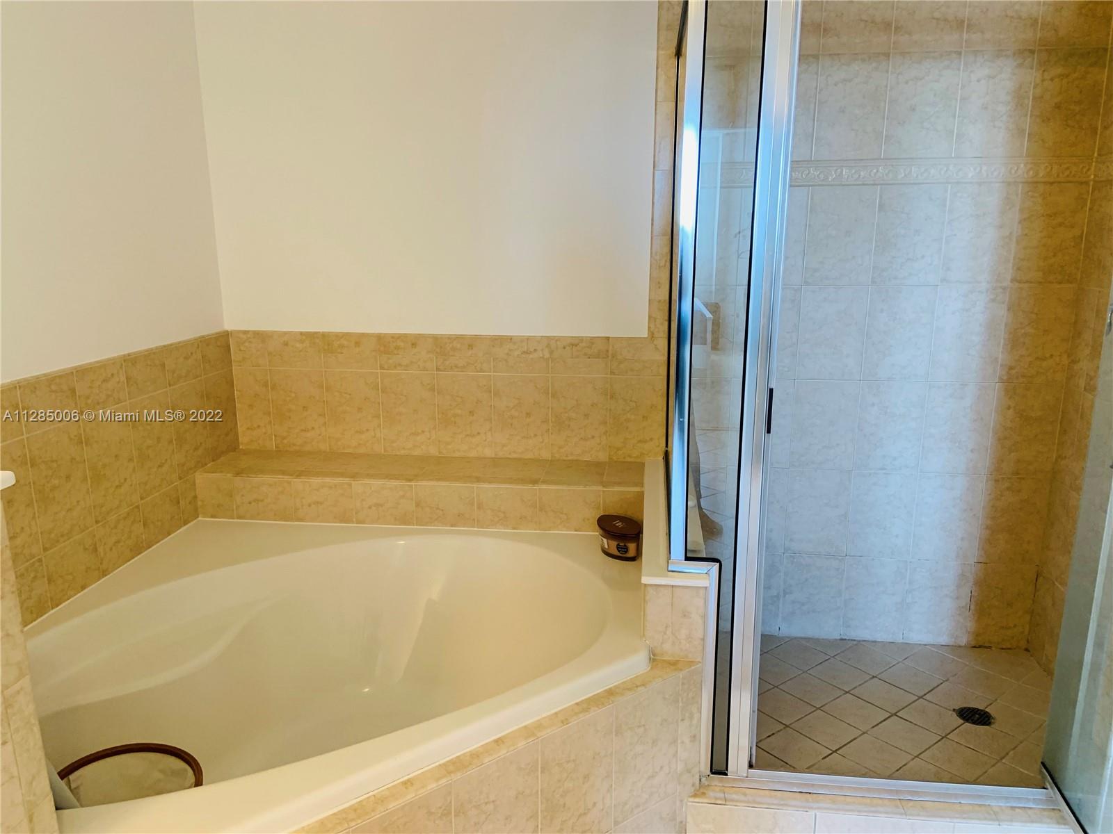 8395 SW 73rd Ave Unit: 704