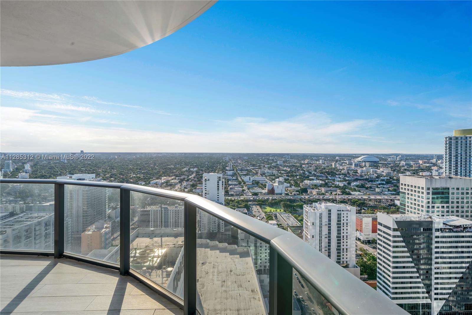55 SW 9th St Unit: 3708