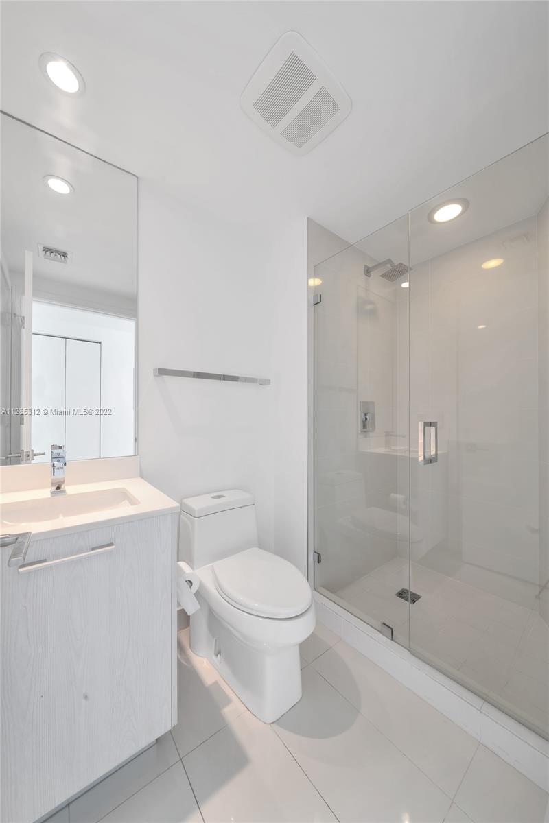 55 SW 9th St Unit: 3708