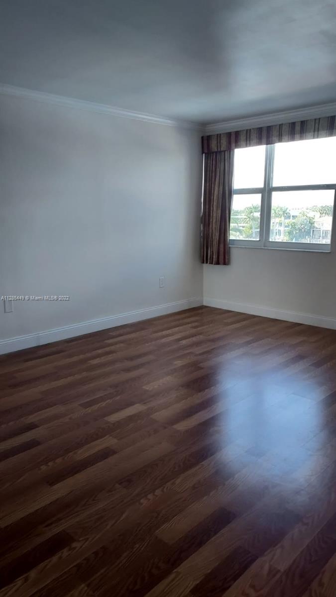 5750 Collins Ave Unit: 4C