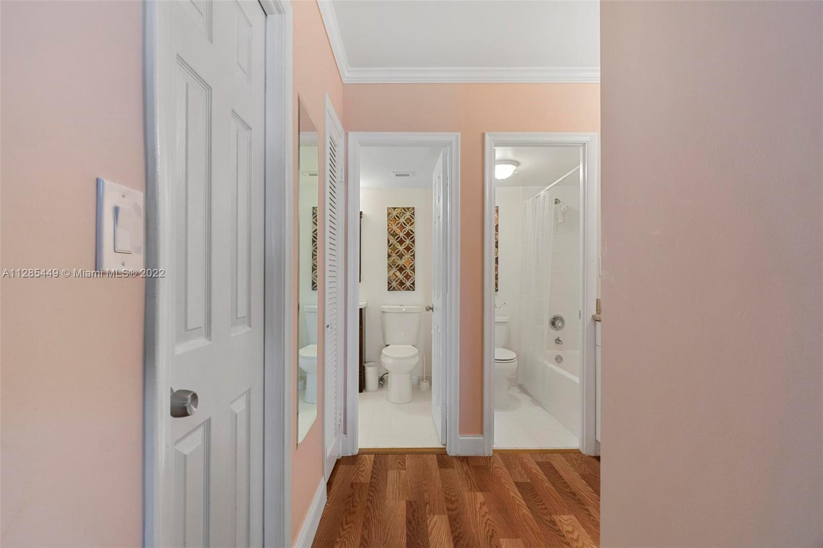 5750 Collins Ave Unit: 4C