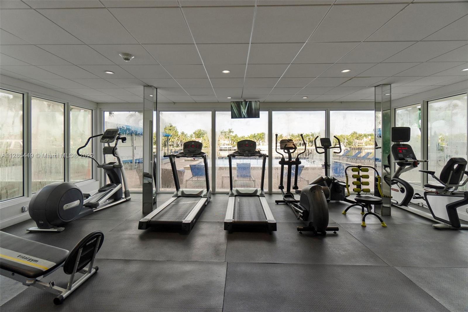 5750 Collins Ave Unit: 4C