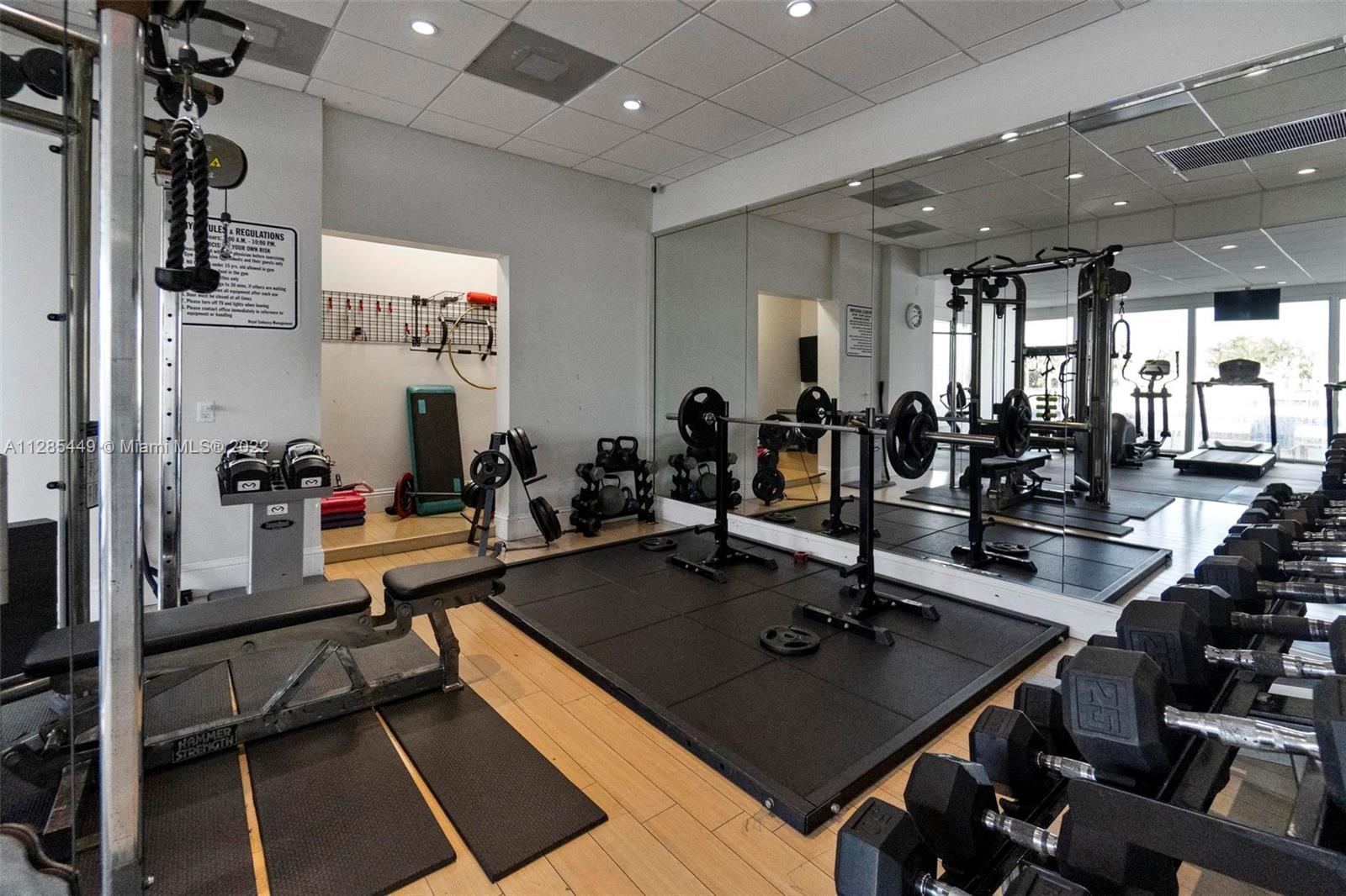 5750 Collins Ave Unit: 4C