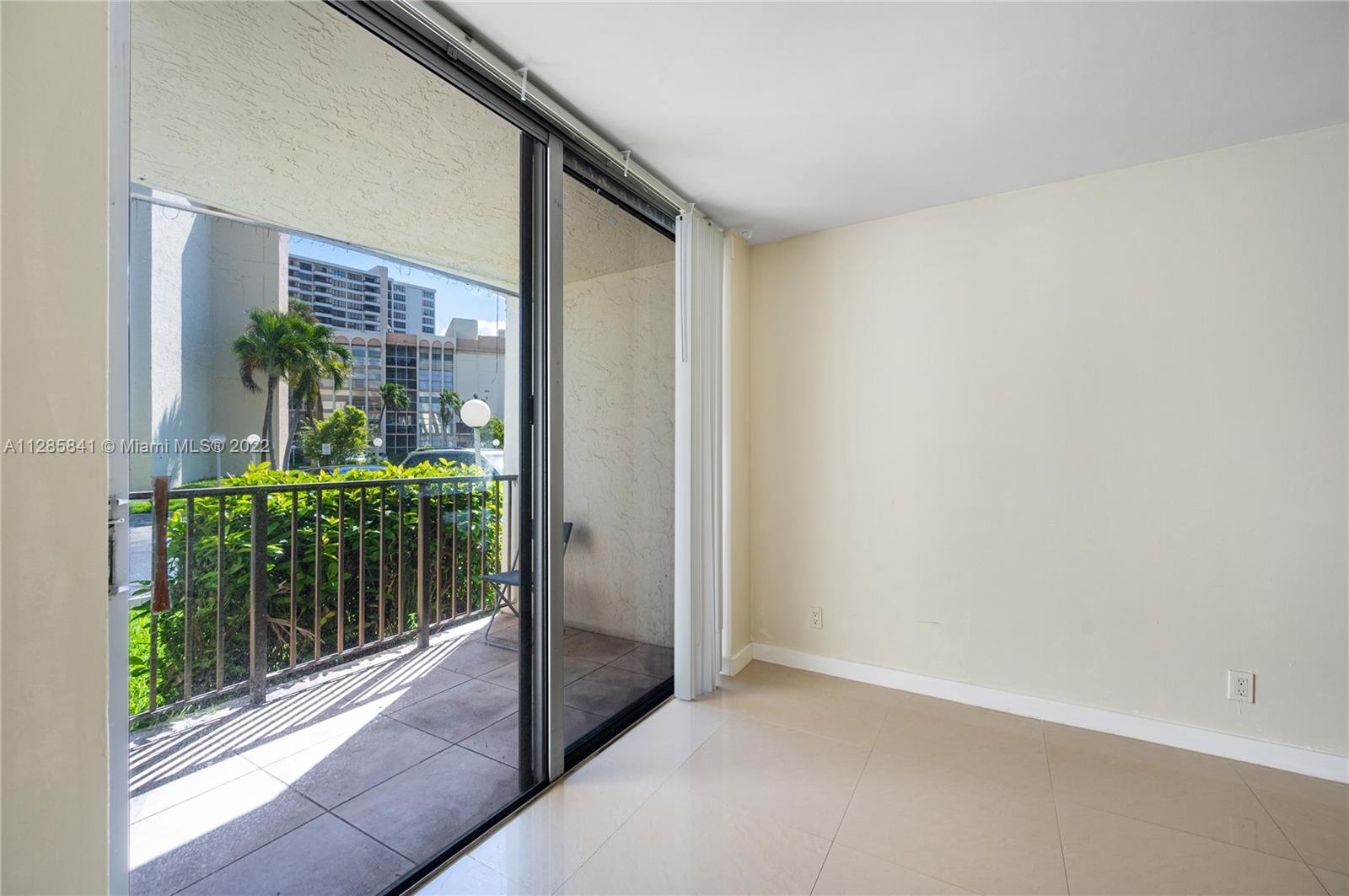 601 Three Islands Blvd Unit: 112