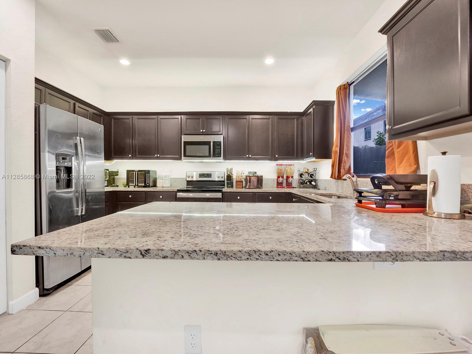 11461 SW 253rd St Unit: 11461