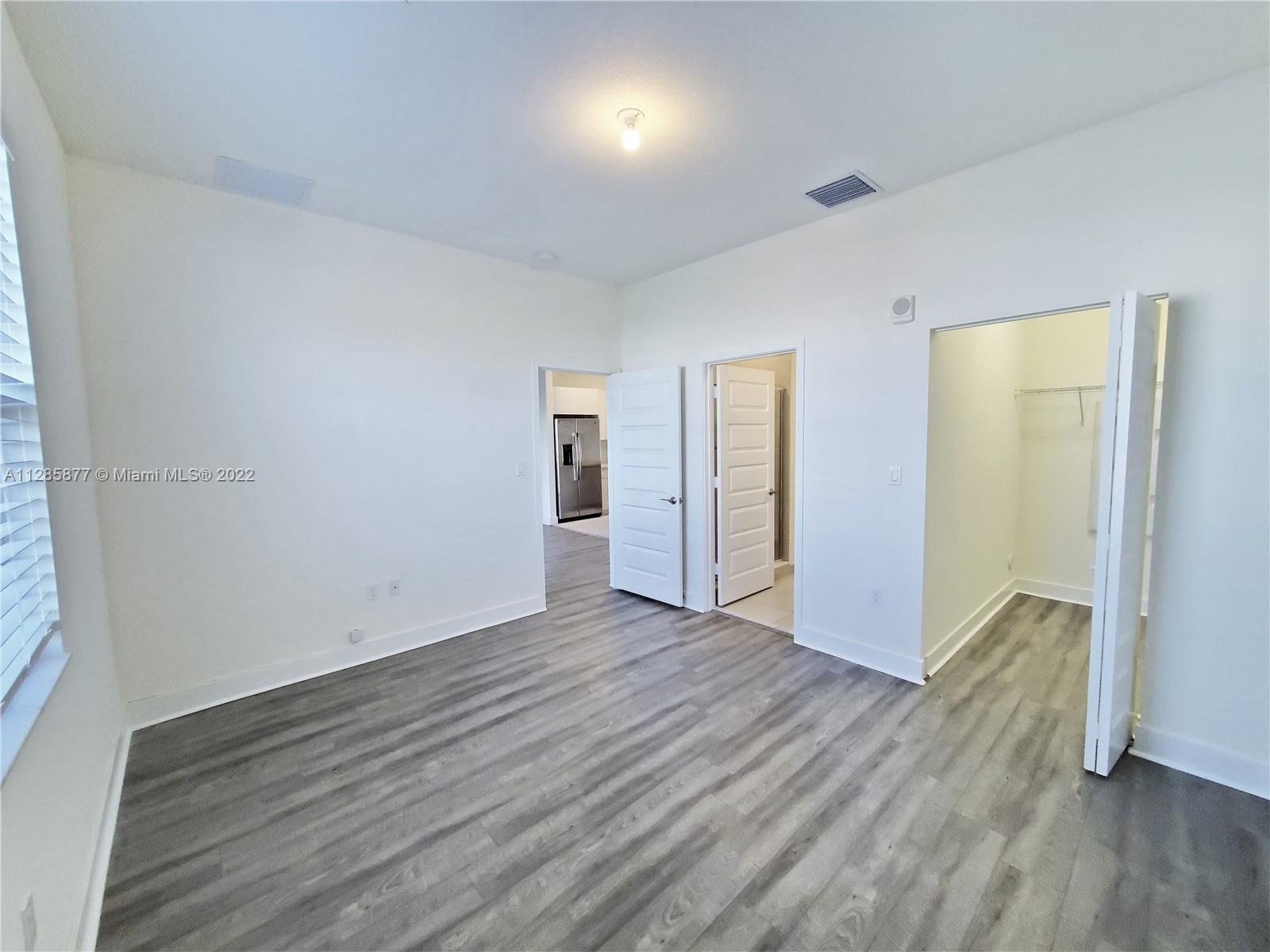 7819 NW 104th Ave Unit: 26