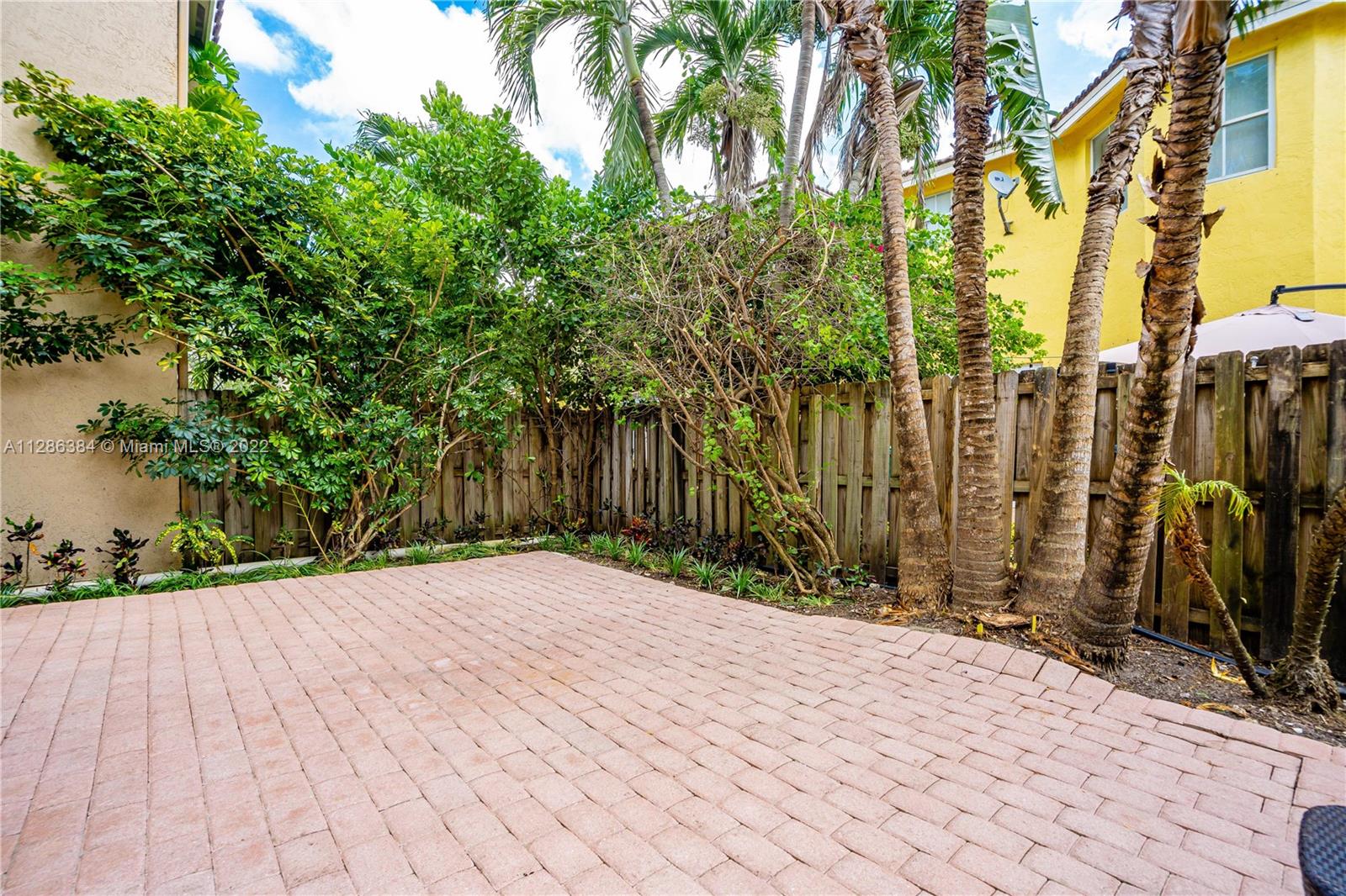 4859 NW 108th Pl