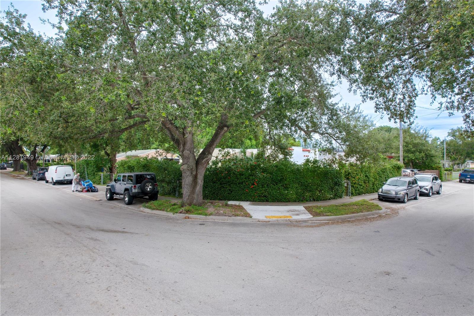 5600 NW 11th AVE
