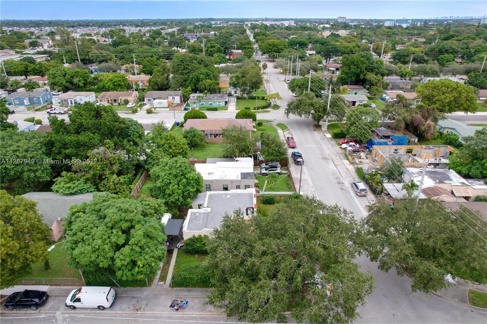 5600 NW 11th AVE